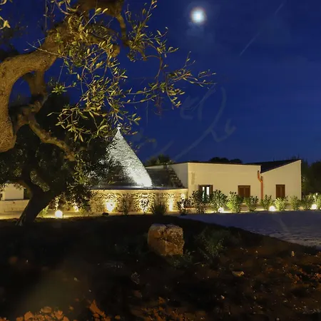 Td Trulli Saveni Trulli With Pool Near The Centre Ferienhaus